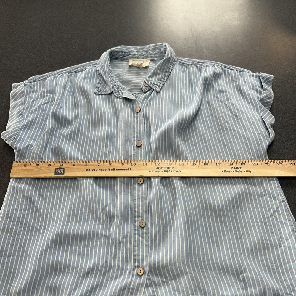 Flower and Feather blue white striped blouse sz L - Picture 5 of 8